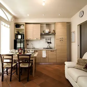 Apartment La Torre House By Tuscanywego, Pisa
